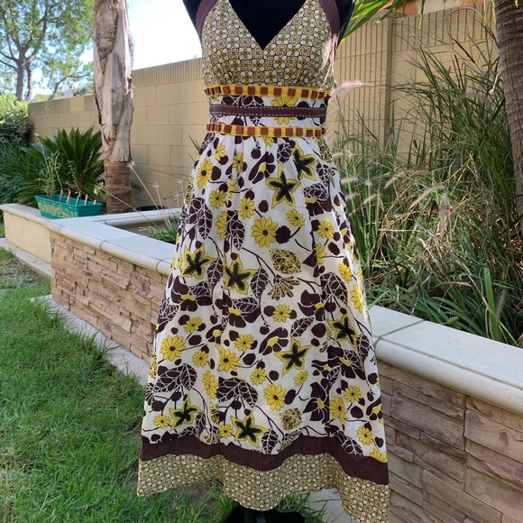 NWT- Aryeh Summer Halter-Top V-Neck Dress 👗 - Picture 1 of 10